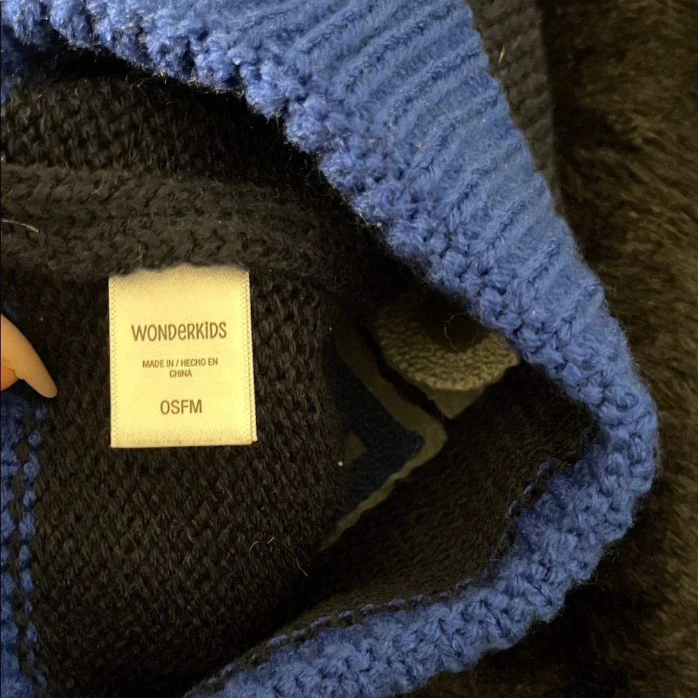 Wonderkids Blue and Black Pom-Pom Hat